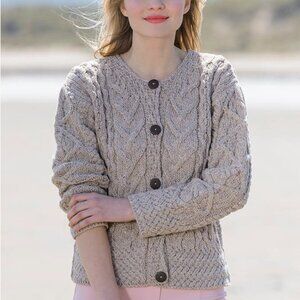 Aran Woollen Mills Merino Wool Button Front Cable Knit Cardigan Sweater Tan XL